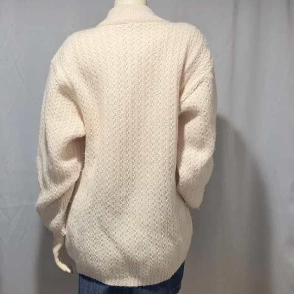 Vintage Ivory Alpaca Blend Sweater Oversized Chunky Sweater Made in Ital…